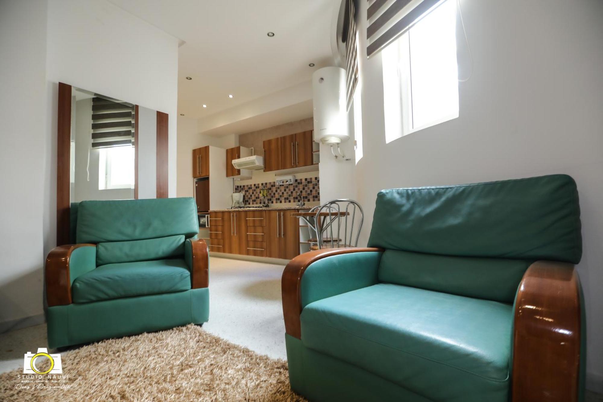 Immeuble Gazbar Apartment Gabes Bagian luar foto