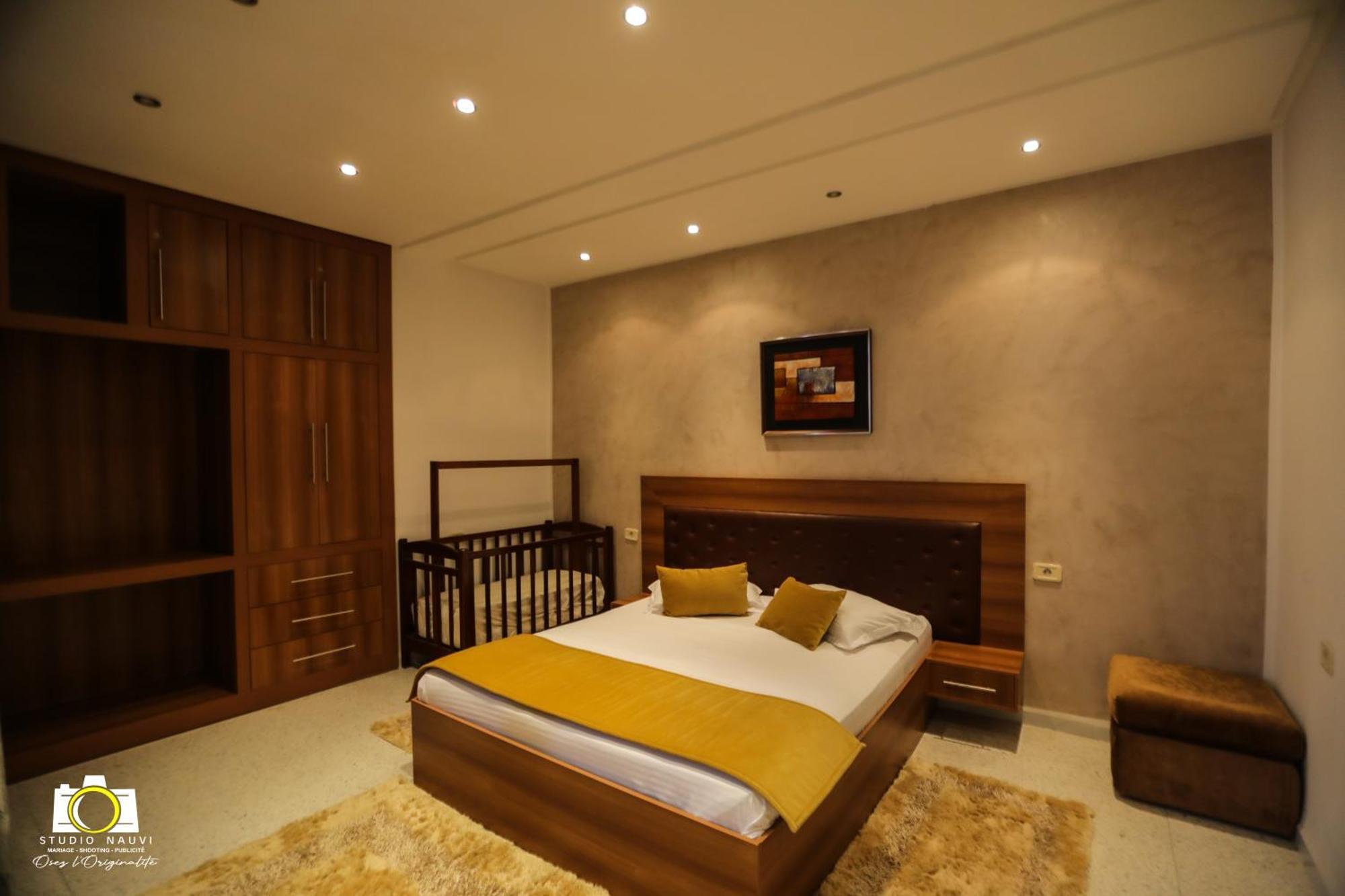 Immeuble Gazbar Apartment Gabes Bagian luar foto