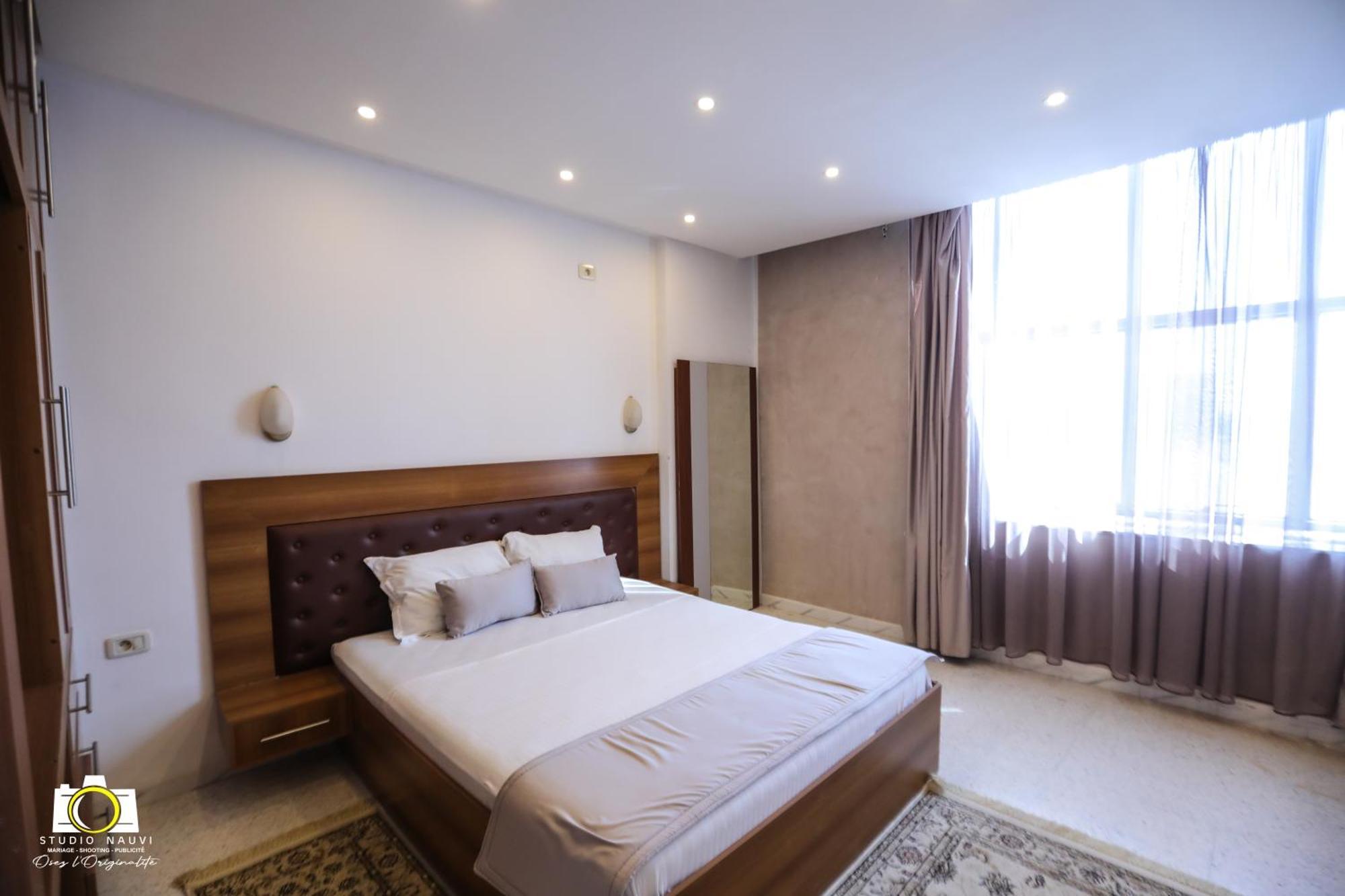 Immeuble Gazbar Apartment Gabes Bagian luar foto