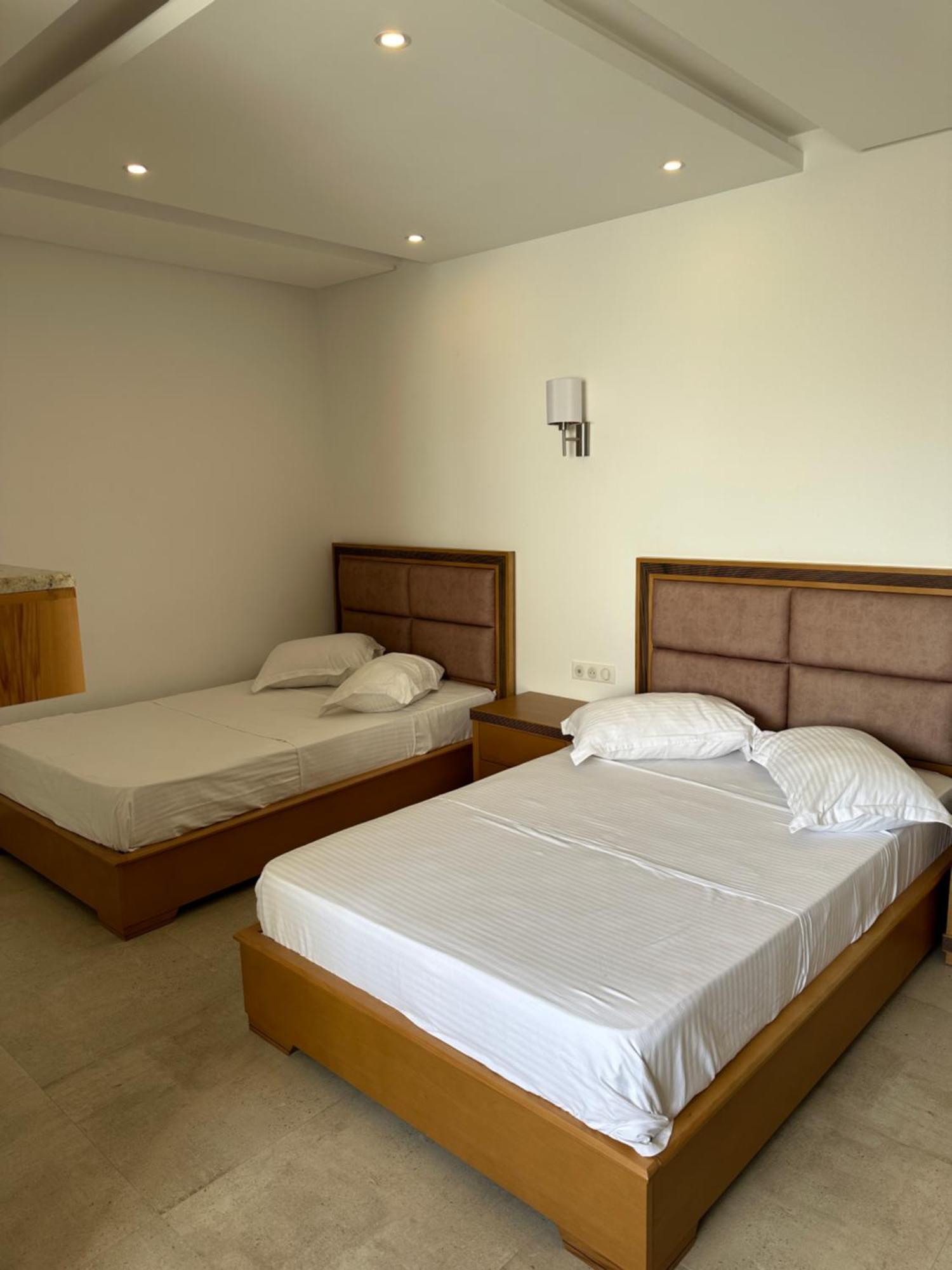 Immeuble Gazbar Apartment Gabes Bagian luar foto