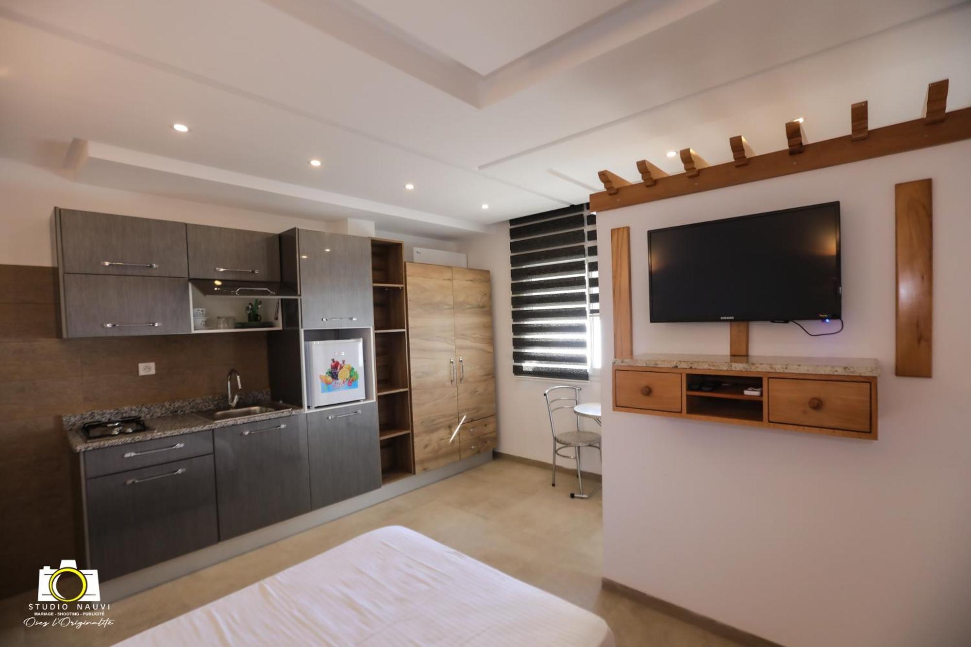 Immeuble Gazbar Apartment Gabes Bagian luar foto