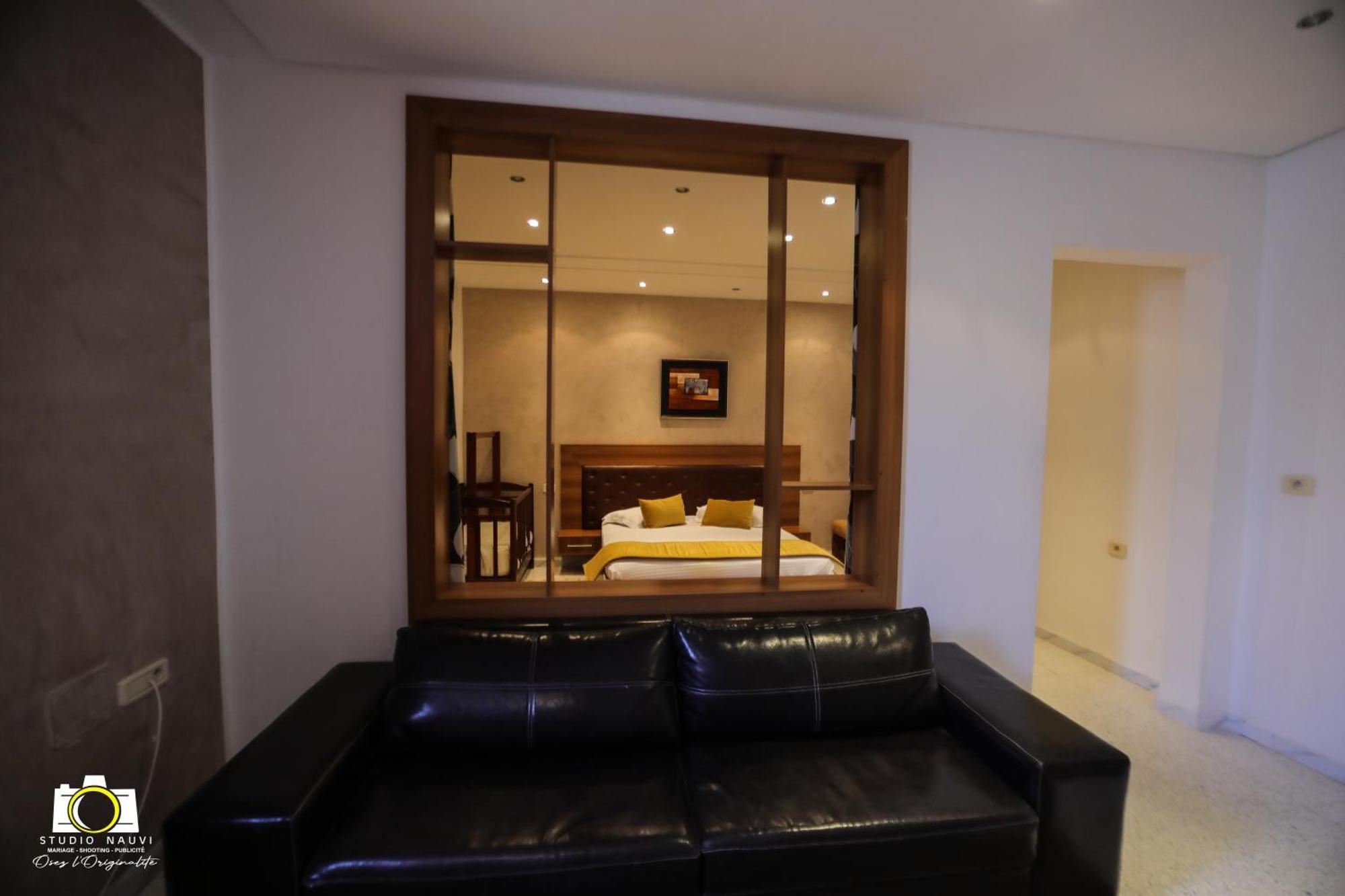 Immeuble Gazbar Apartment Gabes Bagian luar foto